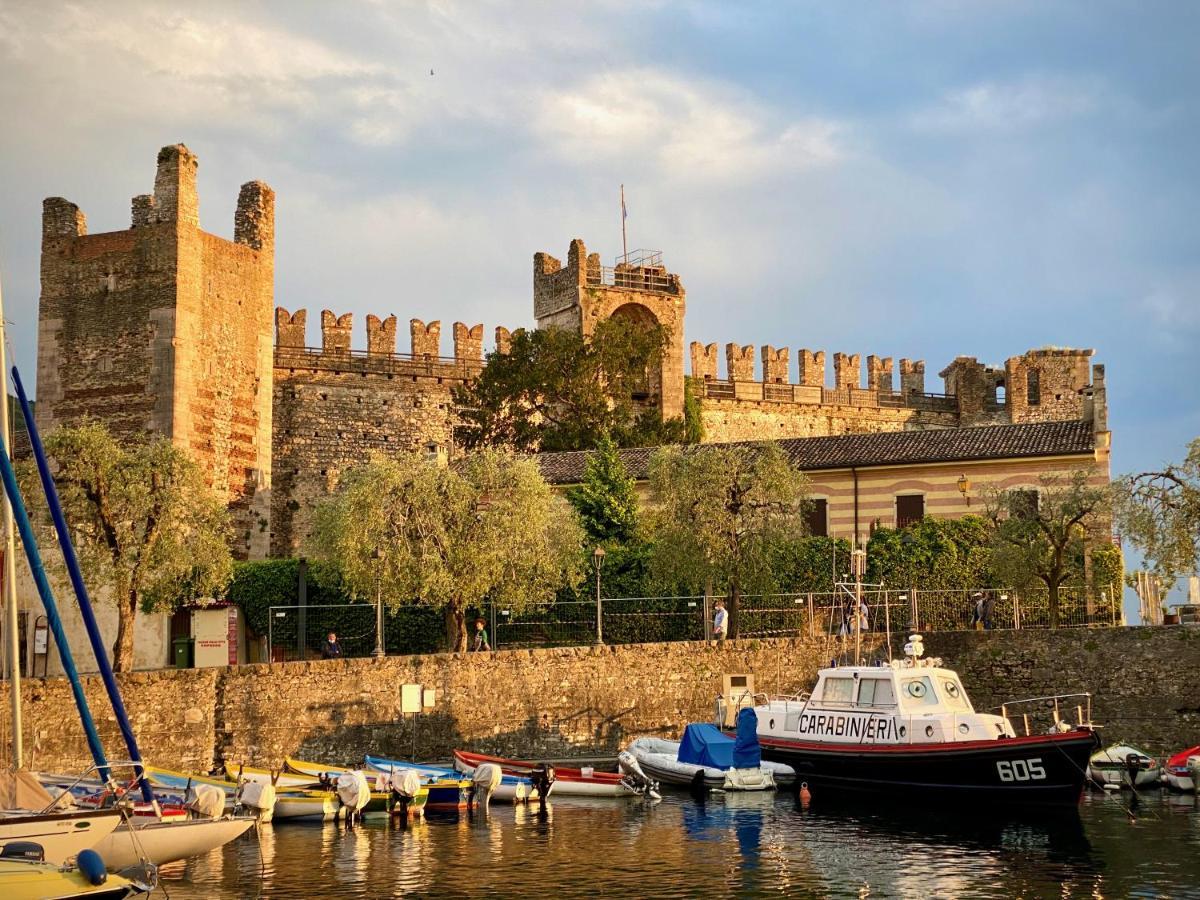 Albergo Gardesana Торри-дель-Бенако Экстерьер фото